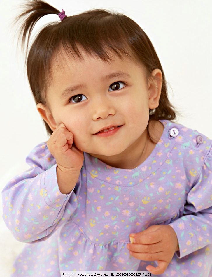 女孩名李荣:专业取名大师为您揭秘独特命名之道